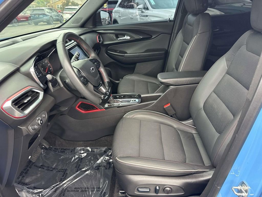 Used 2023 Chevrolet TrailBlazer RS w/ Convenience Package image 22