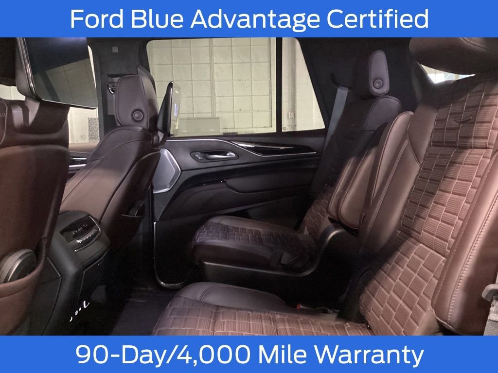 Used 2023 Cadillac Escalade Premium Luxury Platinum image 14