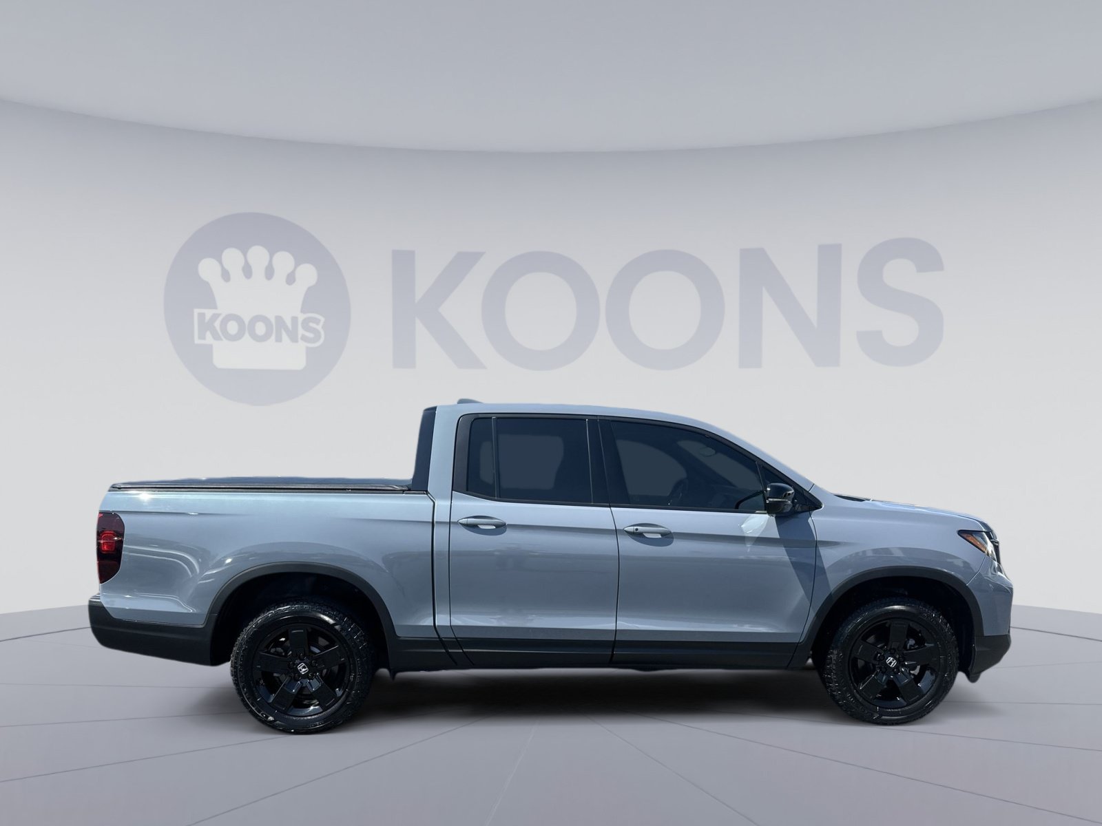 Used 2025 Honda Ridgeline Black Edition image 12