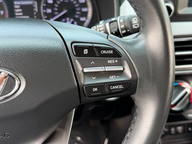Used 2020 Hyundai Kona SEL Plus AWD/4WD image 19