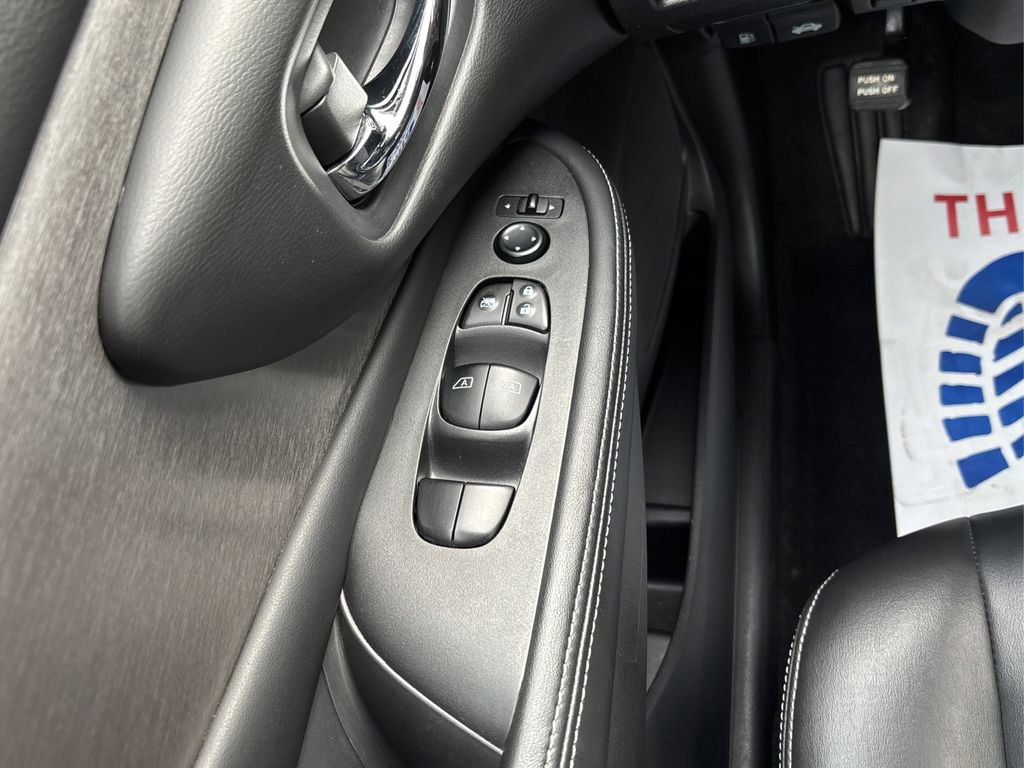 Used 2024 Nissan Murano SV image 36