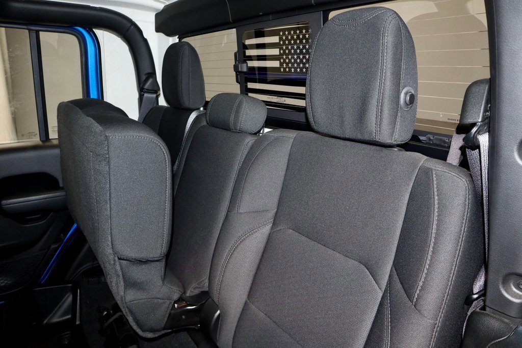 Used 2022 Jeep Gladiator Willys image 24