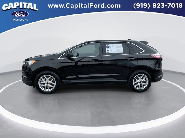 Certified 2024 Ford Edge SEL image 3