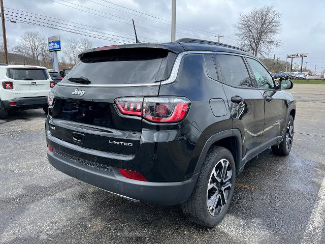 Used 2023 Jeep Compass Limited AWD/4WD image 4