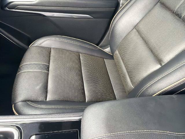 Used 2025 Chevrolet Traverse High Country w/ LPO, Floor Liner Package FWD image 20