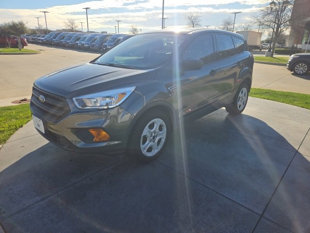 Certified 2017 Ford Escape S image 3