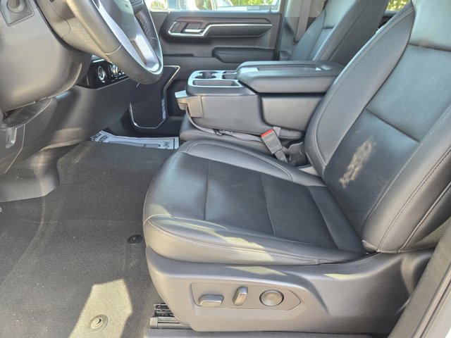 Used 2024 GMC Sierra 1500 SLT AWD/4WD image 25