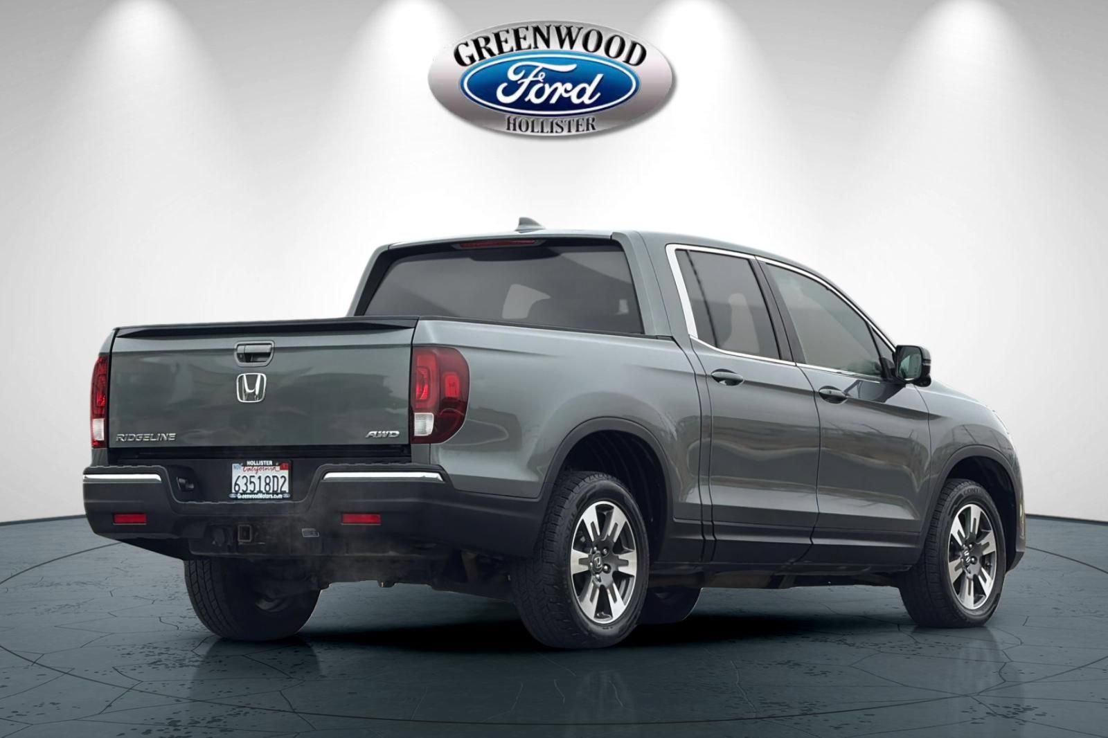 Used 2017 Honda Ridgeline RTL-T image 4