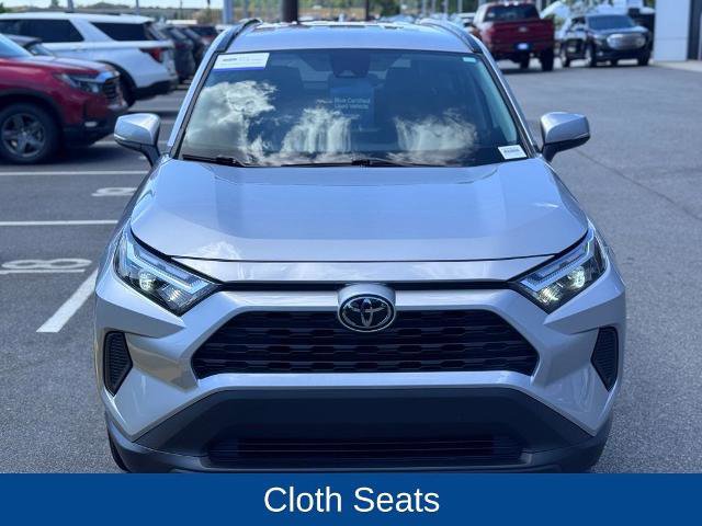 Used 2024 Toyota RAV4 XLE FWD video 2