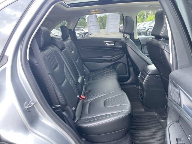 Certified 2024 Ford Edge Titanium w/ Equipment Group 301A AWD/4WD image 17