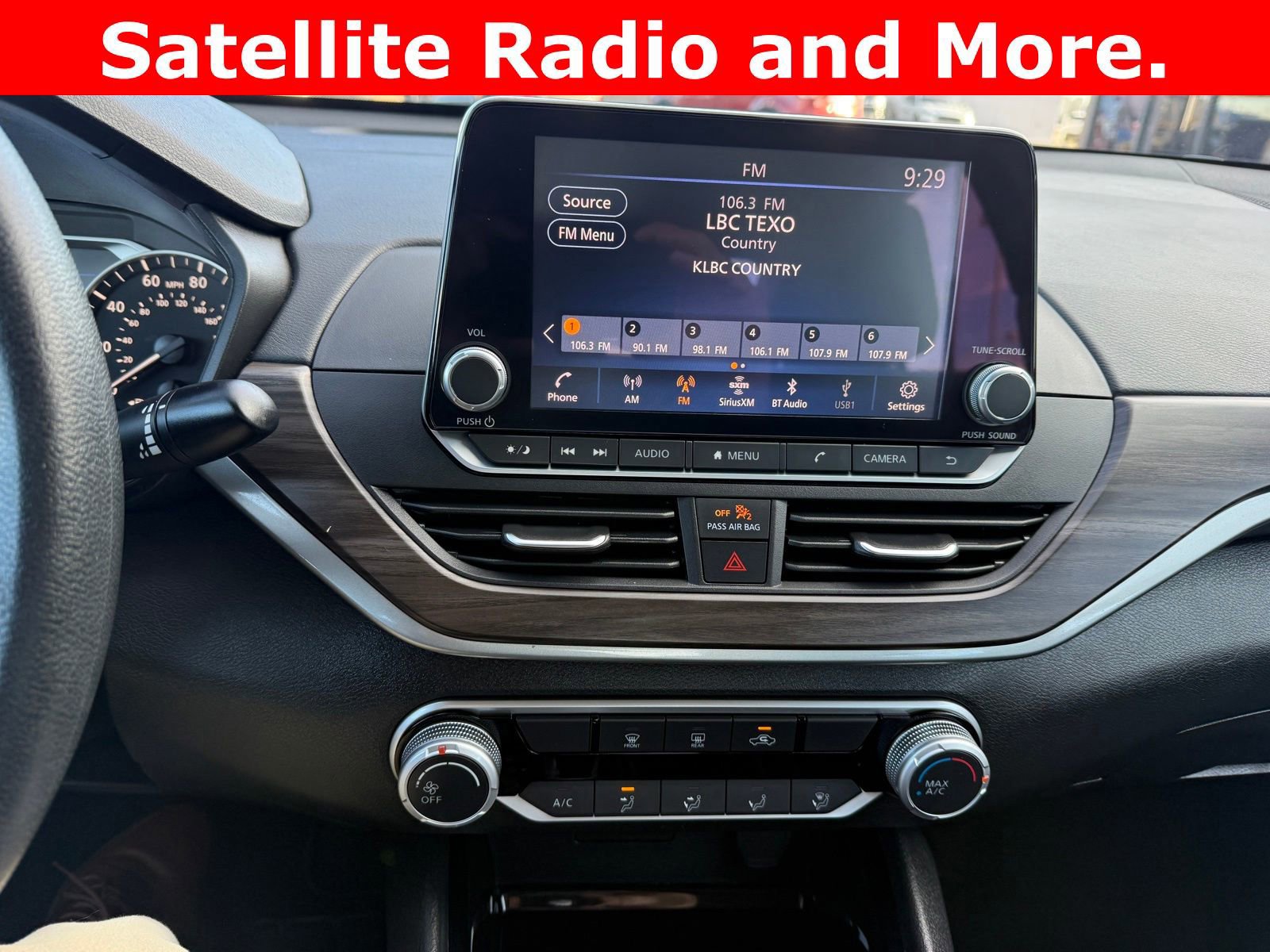 Used 2024 Nissan Altima 2.5 SV image 15