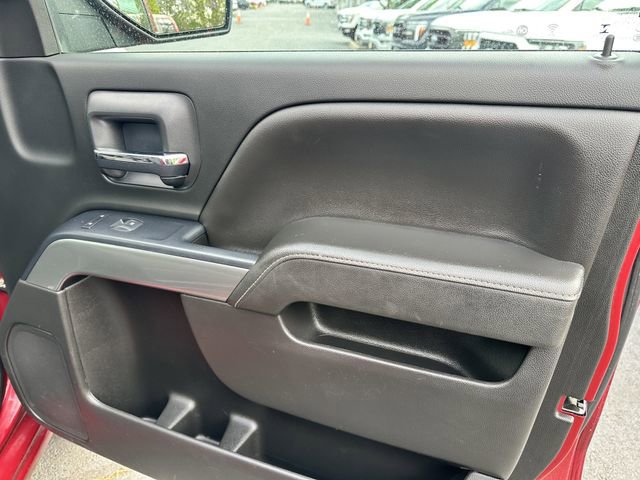 Used 2018 Chevrolet Silverado 1500 LT w/ All Star Edition AWD/4WD image 36