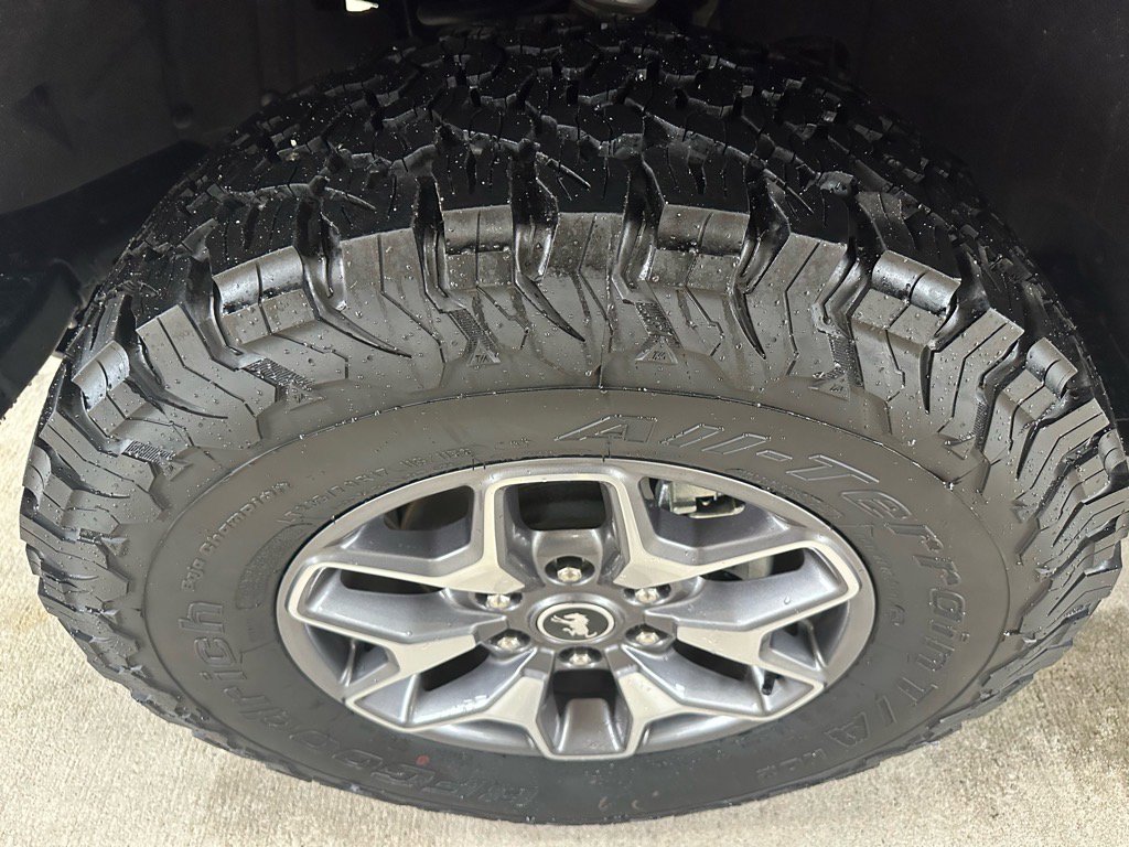 Certified 2025 Ford Bronco Badlands image 6