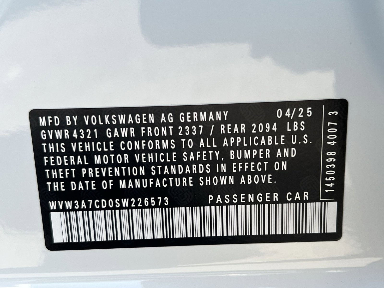 Used 2025 Volkswagen GTI SE FWD image 37