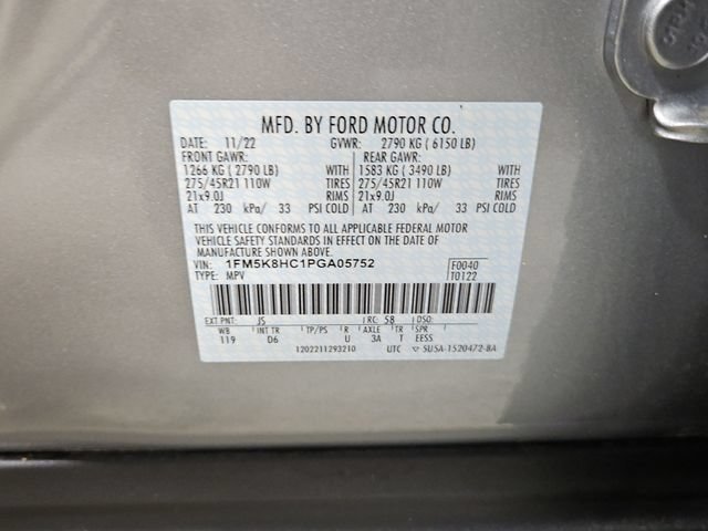Certified 2023 Ford Explorer Platinum w/ Technology Package AWD/4WD image 21