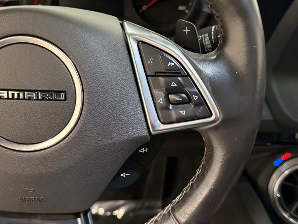 Used 2020 Chevrolet Camaro LT w/ RS Package image 13