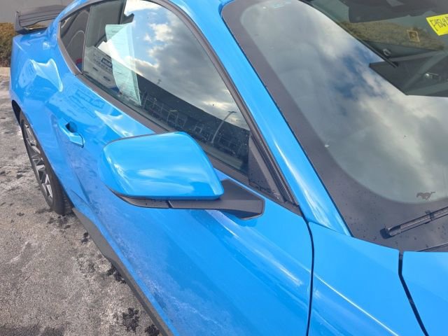 Certified 2025 Ford Mustang GT Premium w/ GT Performance Package image 6