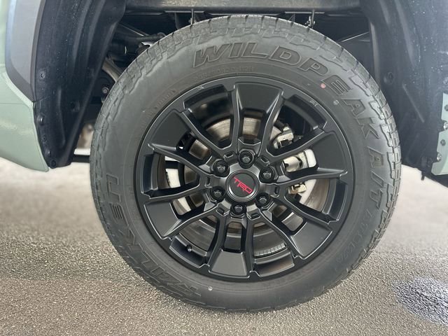 Used 2024 Toyota Tundra SR5 w/ SR5 Premium Package AWD/4WD image 10