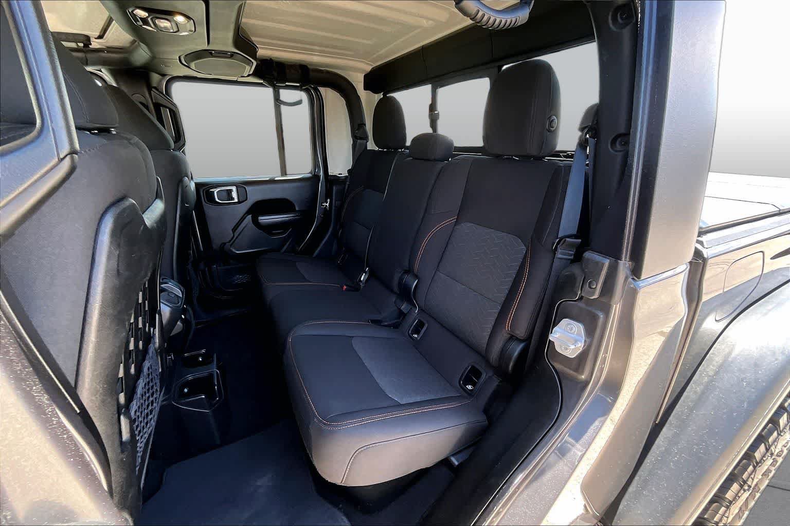 Used 2023 Jeep Gladiator Mojave w/ Trailer Tow Package AWD/4WD image 19