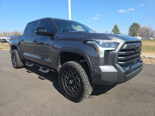 Used 2024 Toyota Tundra Limited image 5