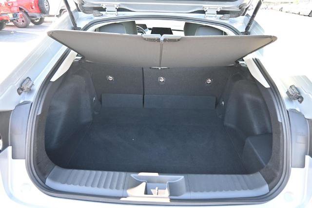 Used 2024 Toyota Prius LE FWD image 12