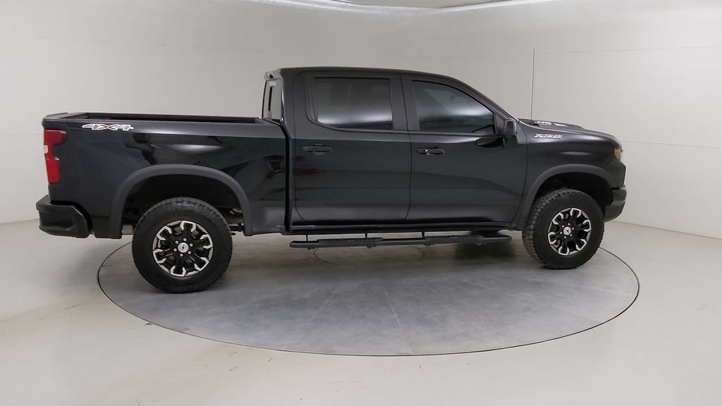 Used 2023 Chevrolet Silverado 1500 ZR2 w/ Technology Package AWD/4WD image 13