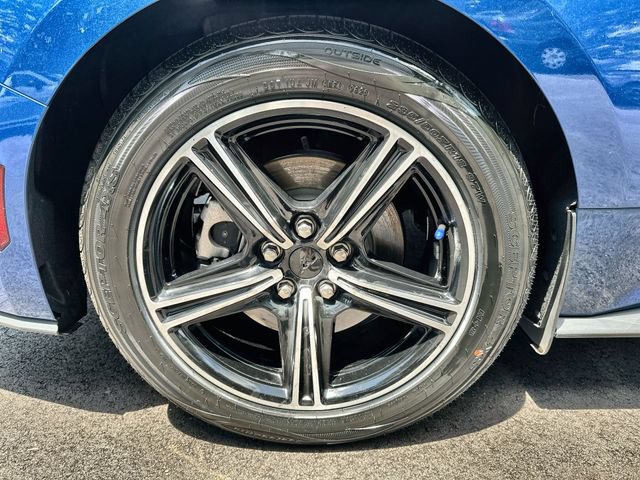 Certified 2024 Ford Mustang Coupe RWD image 17