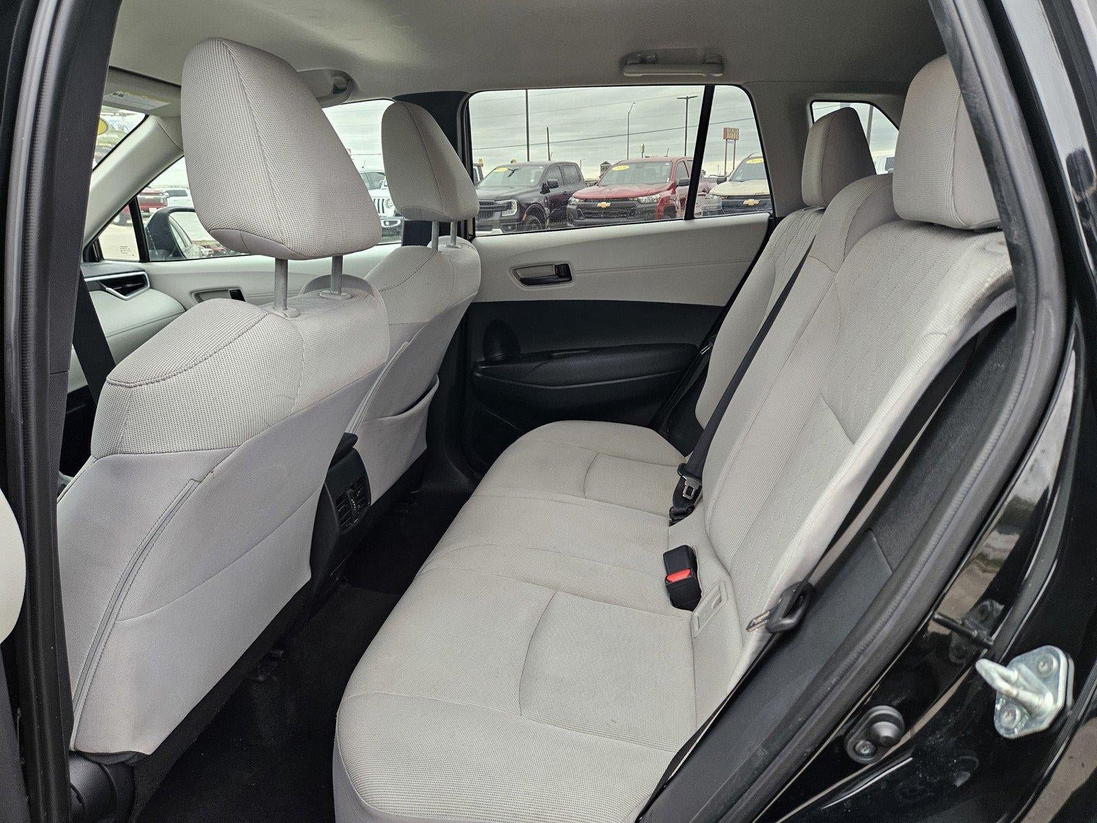 Used 2023 Toyota Corolla Cross LE AWD/4WD image 14