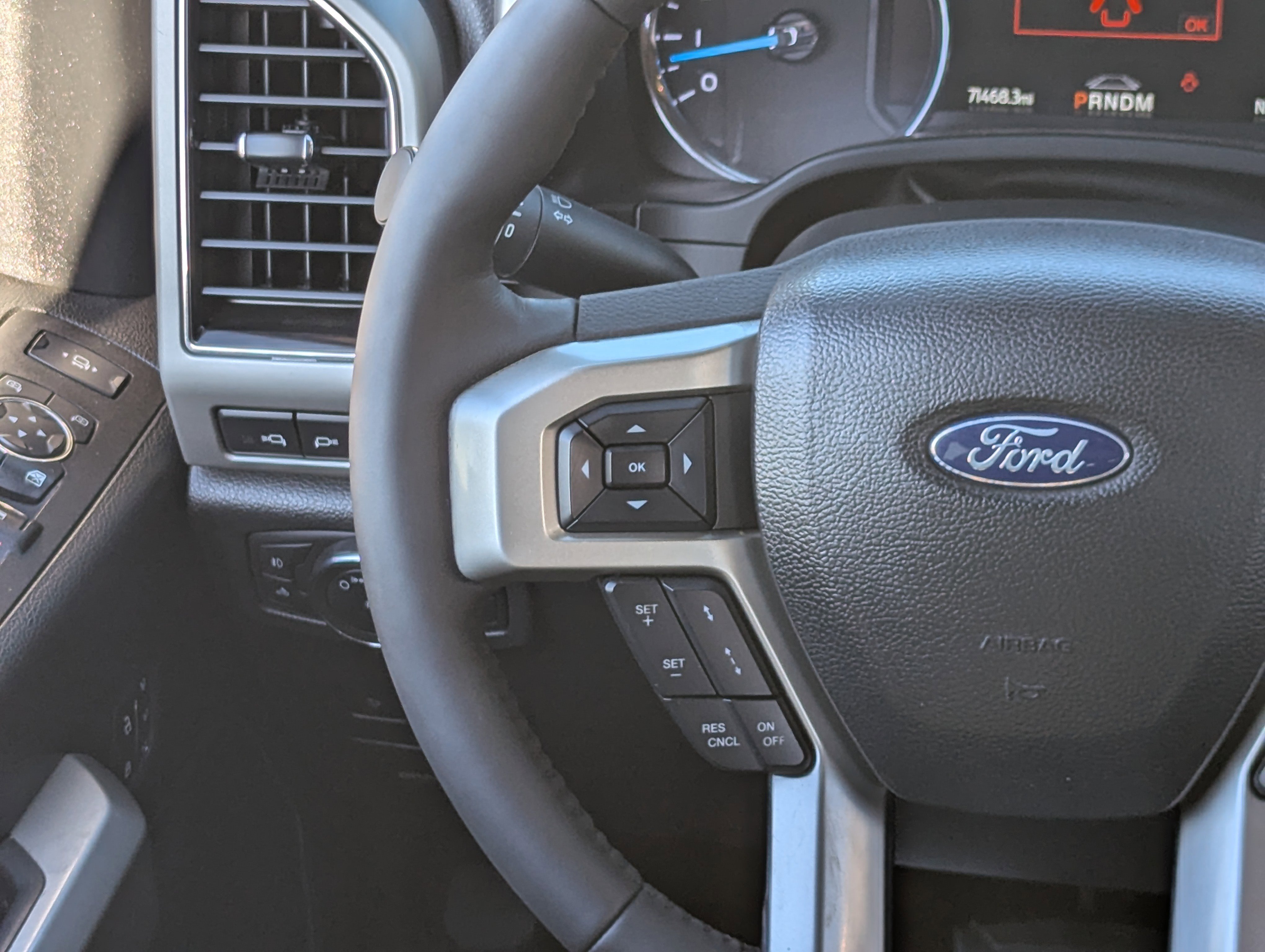 Certified 2021 Ford F250 Lariat AWD/4WD image 20