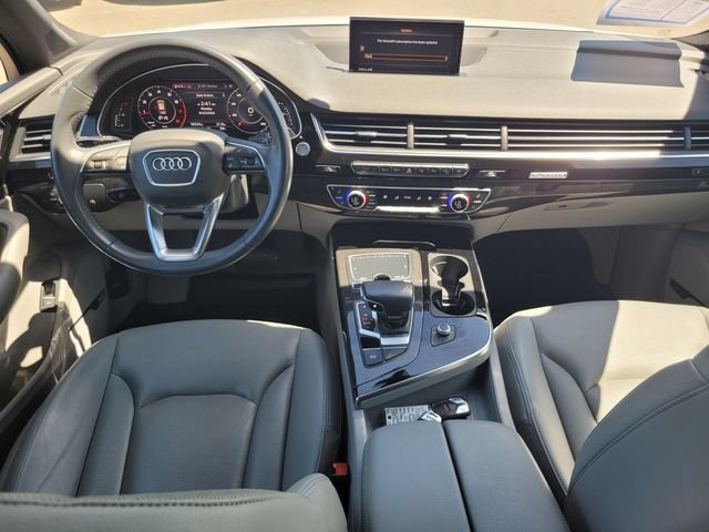 Used 2019 Audi Q7 3.0T Premium Plus w/ Premium Plus Package AWD/4WD image 14