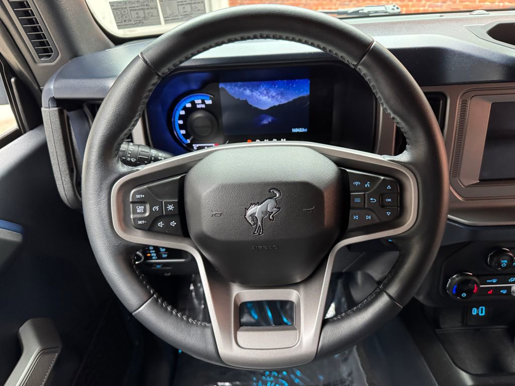 Certified 2023 Ford Bronco Outer Banks AWD/4WD image 13