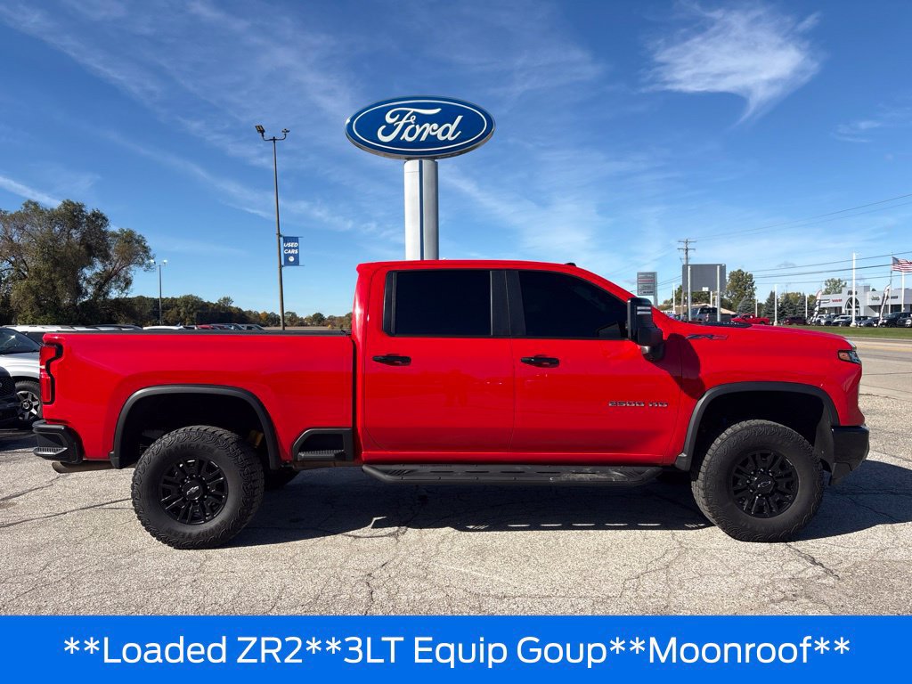 Used 2024 Chevrolet Silverado 2500 ZR2 w/ Snow Plow Prep/Camper Package AWD/4WD image 2