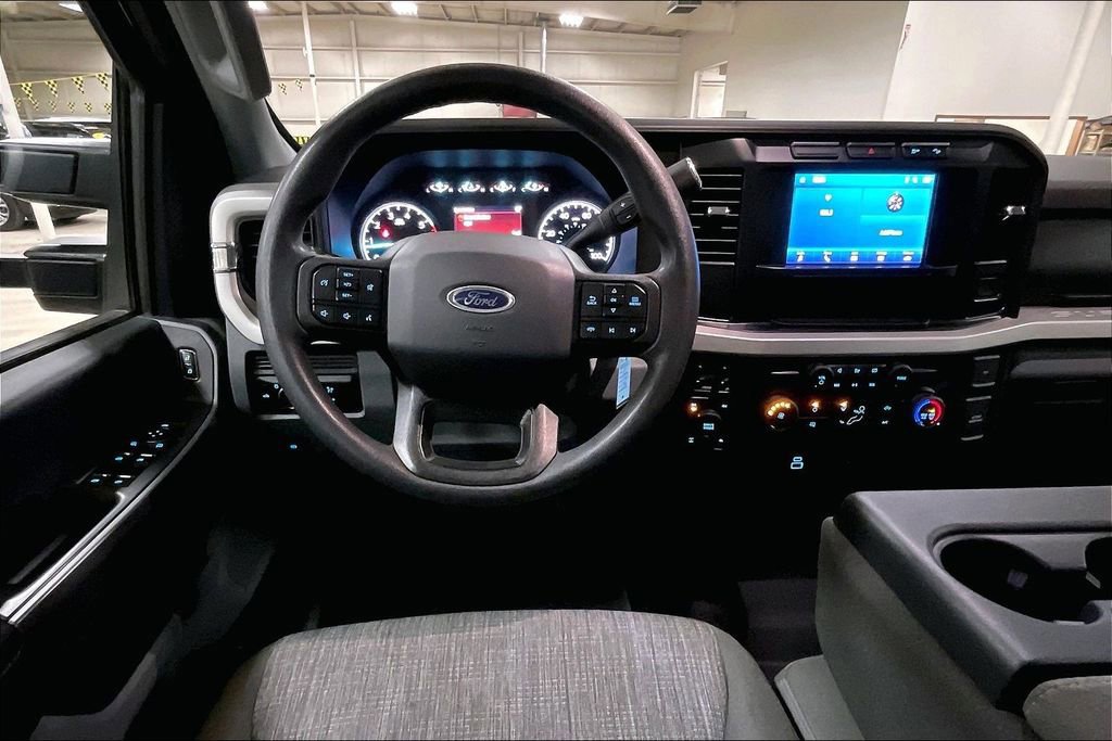 Certified 2023 Ford F250 XLT image 7