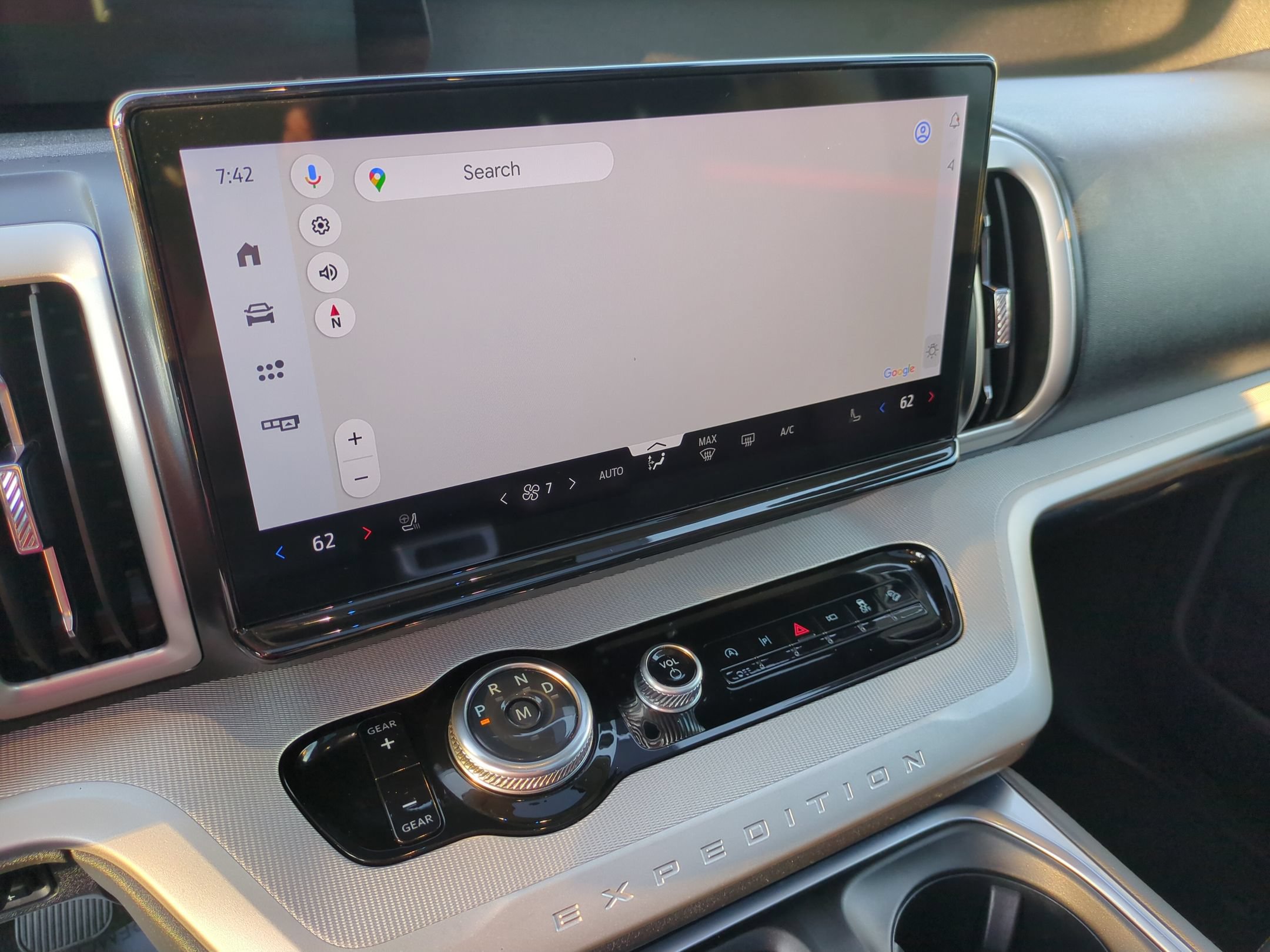 Certified 2025 Ford Expedition Active AWD/4WD image 25