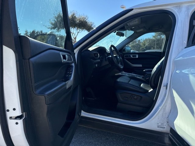Certified 2020 Ford Explorer XLT w/ Equipment Group 202A image 12