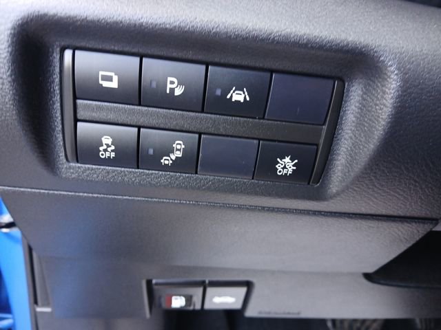 Used 2024 Nissan Kicks S image 18