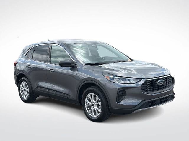 Certified 2024 Ford Escape Active AWD/4WD image 2