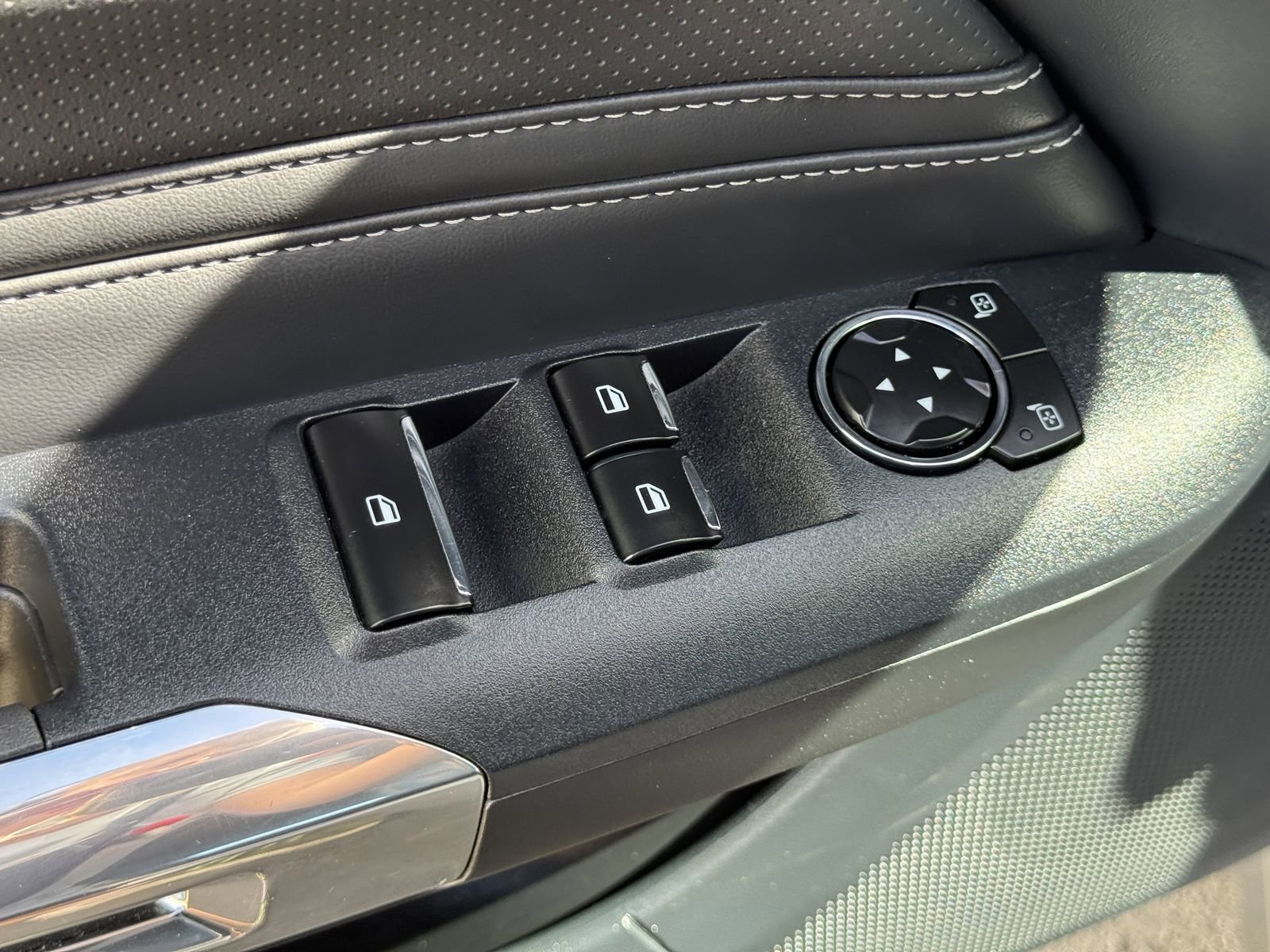 Certified 2024 Ford Mustang Premium image 15