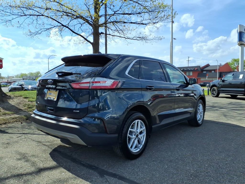 Certified 2023 Ford Edge SEL w/ Convenience Package AWD/4WD image 6