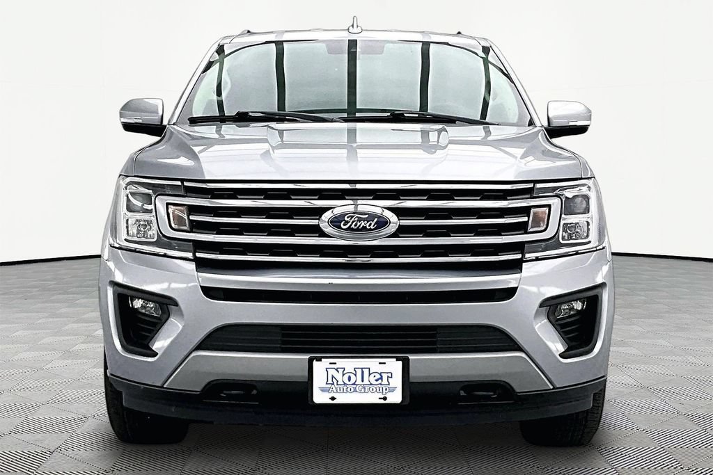 Certified 2020 Ford Expedition XLT w/ FX4 Off-Road Package AWD/4WD image 3