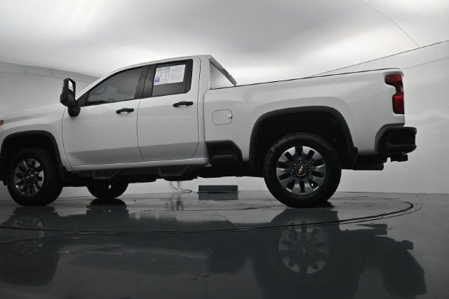Used 2024 Chevrolet Silverado 2500 Custom w/ Custom Value Package AWD/4WD image 35