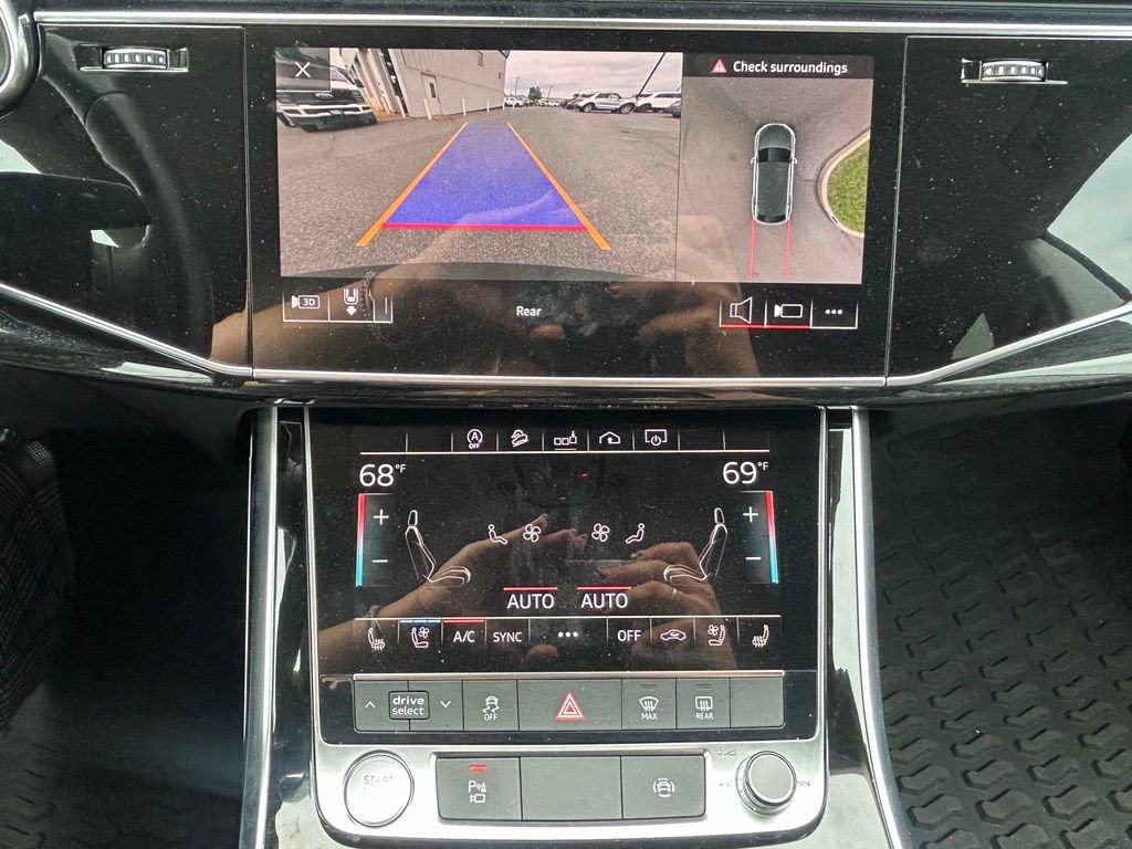 Used 2020 Audi Q8 Premium Plus AWD/4WD image 21