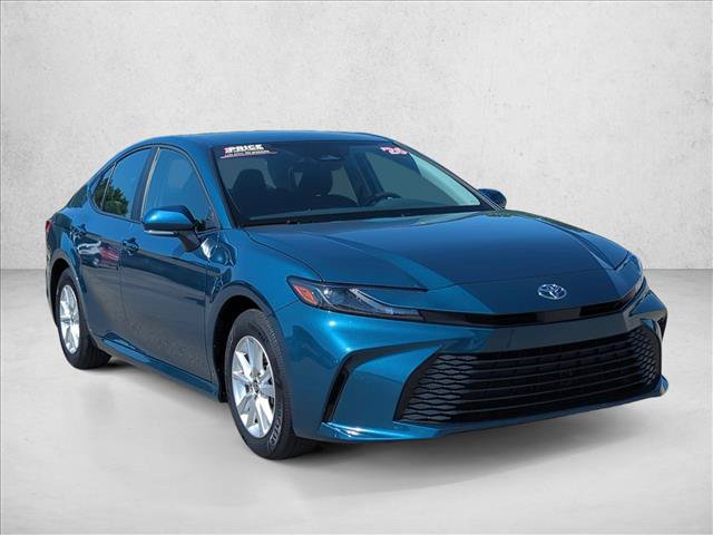 Used 2026 Toyota Camry LE FWD image 3