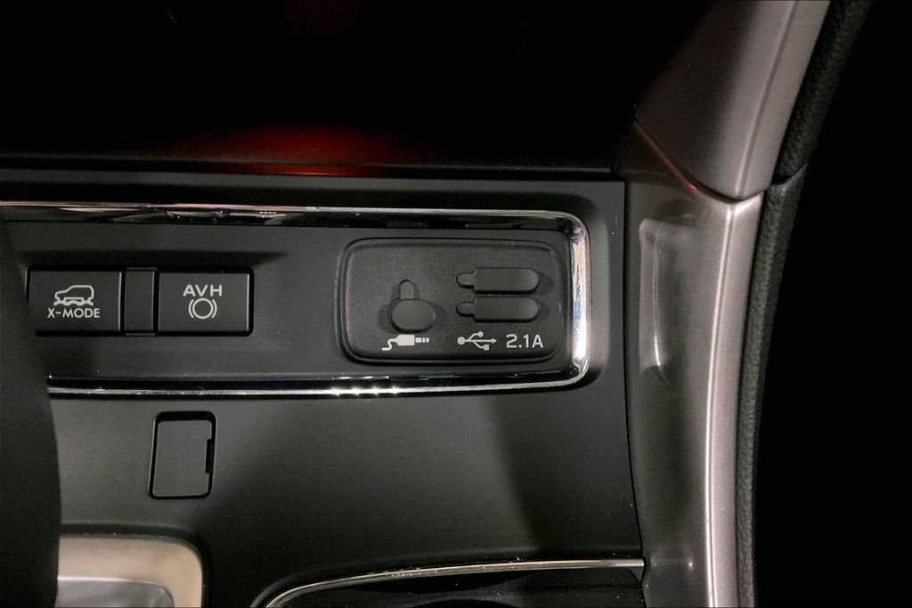 Used 2019 Subaru Ascent Limited w/ Popular Package #2 AWD/4WD image 32