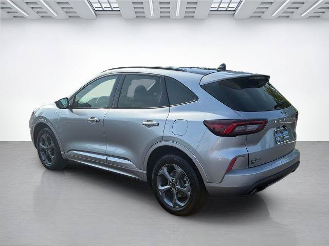Certified 2024 Ford Escape ST-Line w/ Tech Pack #1 AWD/4WD image 5