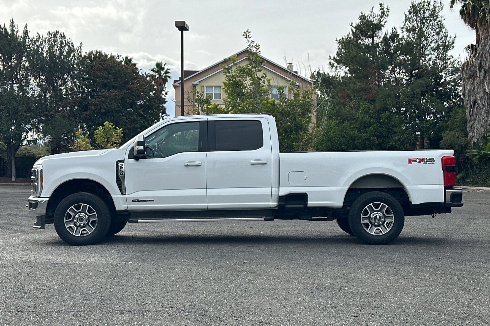 Certified 2023 Ford F250 Lariat w/ FX4 Off-Road Package image 2