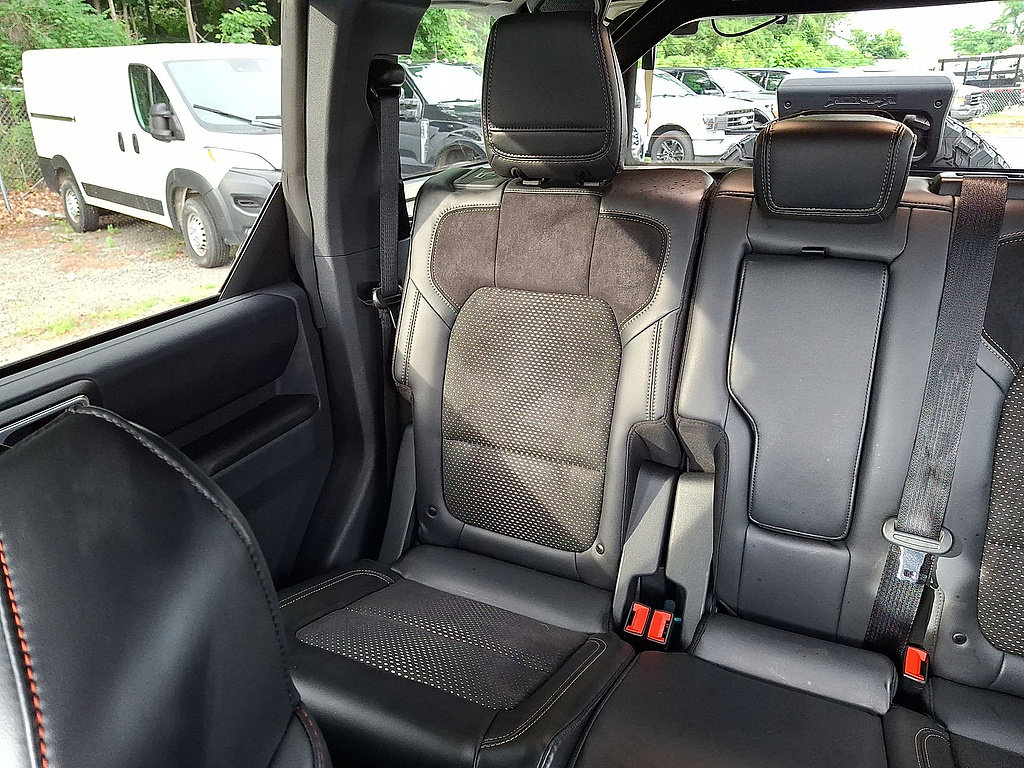 Certified 2025 Ford Bronco Raptor w/ Interior Carbon Fiber Pack AWD/4WD image 12