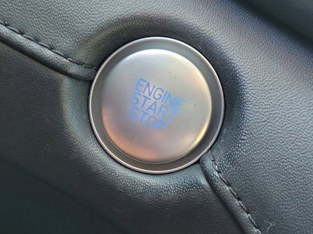 Used 2022 Hyundai Santa Fe Limited image 29