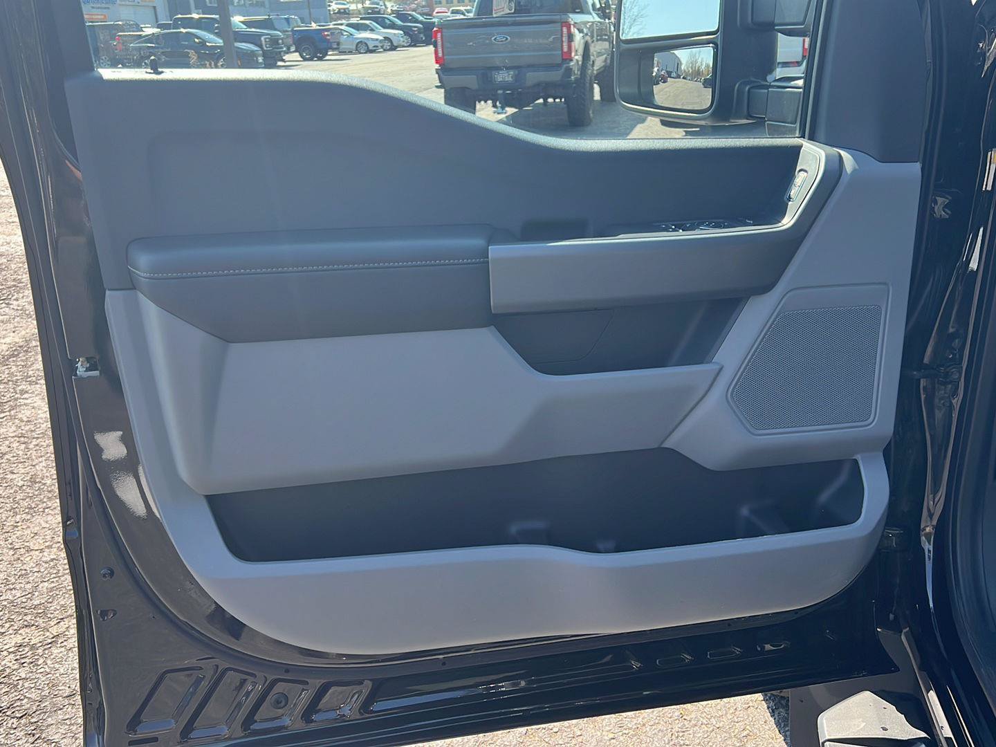 Certified 2025 Ford F450 XLT w/ 360-Degree Camera Package AWD/4WD image 5