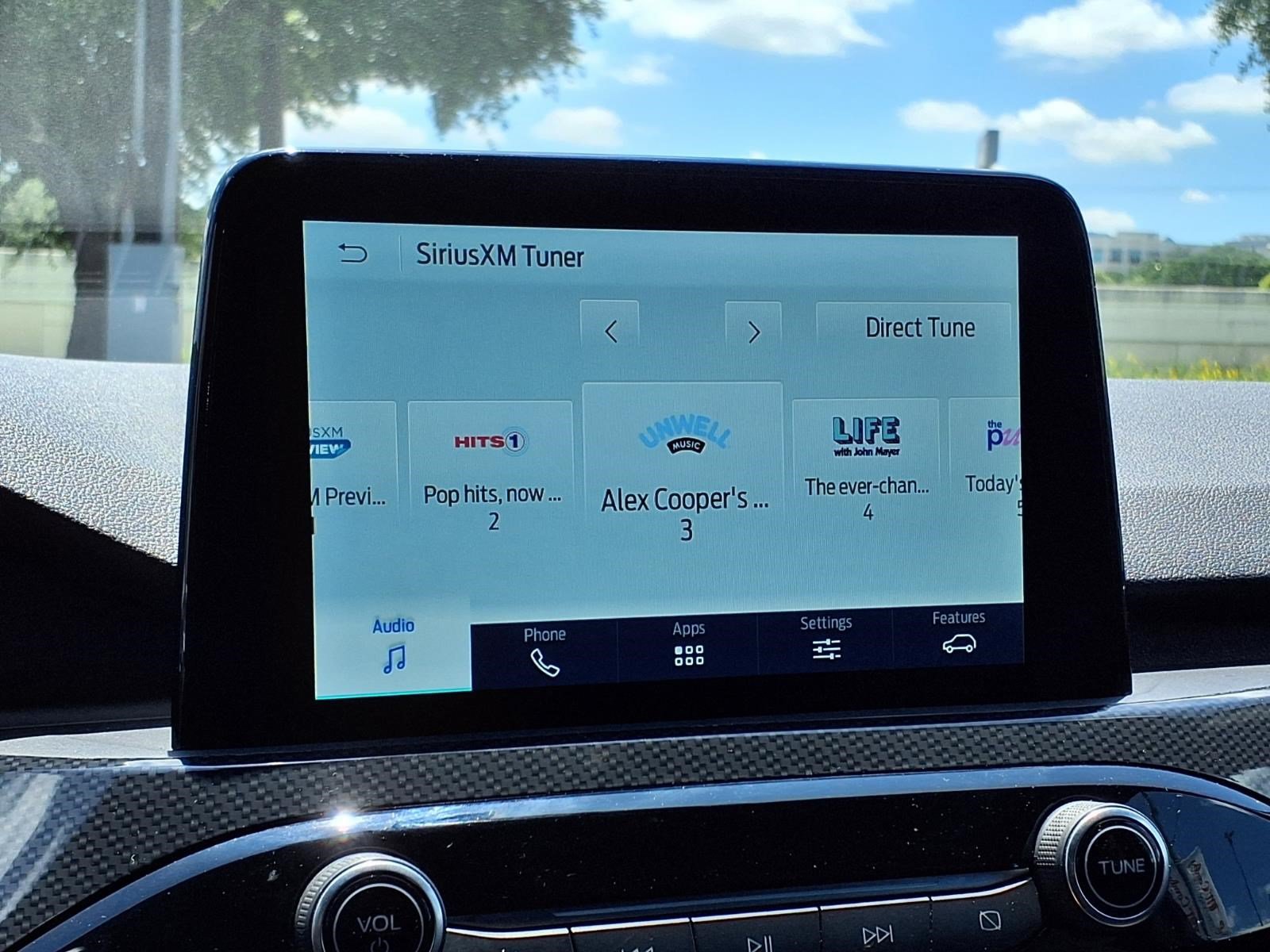 Certified 2025 Ford Escape ST-Line AWD/4WD image 18